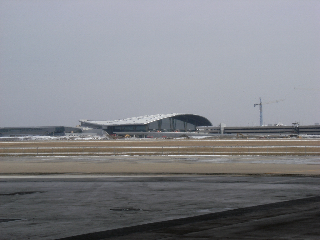 Midfield Terminal