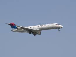 Delta Connection CRJ-700