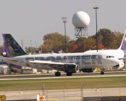 Frontier A319-111